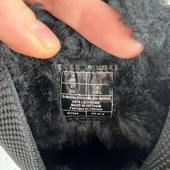 Dr. Martens Women's 2976 Leonore Faux Fur Chelsea Black size 6 - Picture 7 of 13